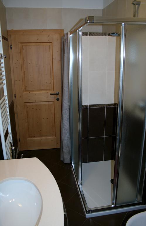 Casa Basilio Lägenhet Predazzo Exteriör bild